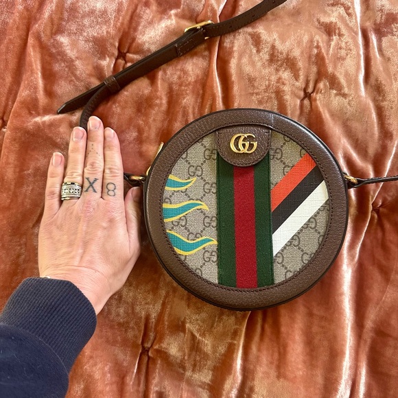 GUCCI shoulder or crossbody bag - Picture 4 of 9